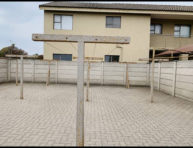 2 BEDROOM APARTMENT FOR SALE IN VANDERBIJLPARK SE 6